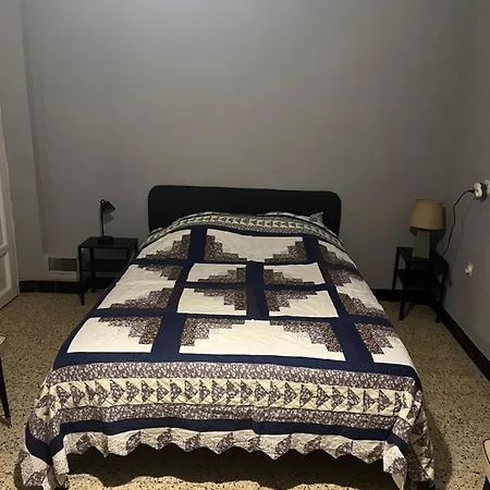 Ubytování v soukromí Dumas St-germain De Calberte *